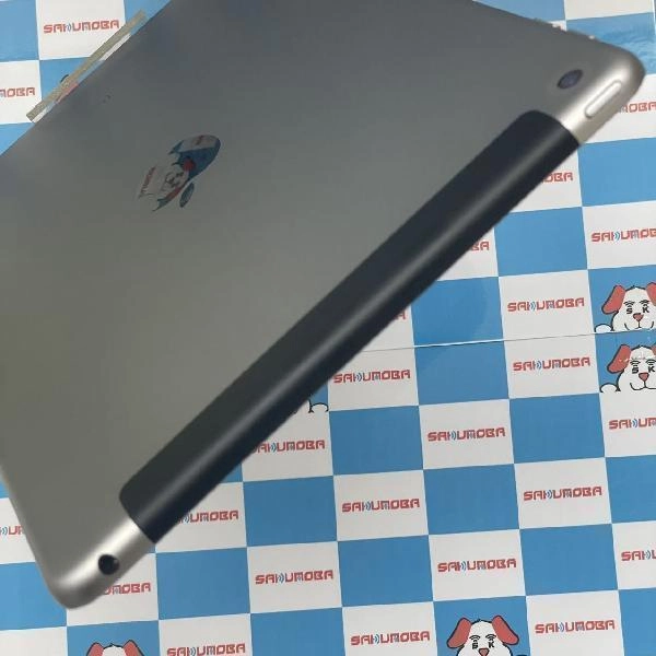 iPad 第6世代 docomo版SIMフリー 32GB MR6N2J/A A1954