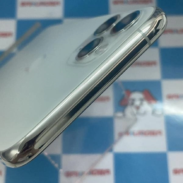 iPhone11 Pro Apple版SIMフリー 64GB MWC32J/A A2215 美品