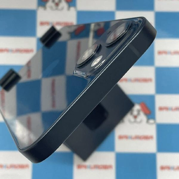 iPhone13 au版SIMフリー 128GB MLNC3J/A A2631 美品