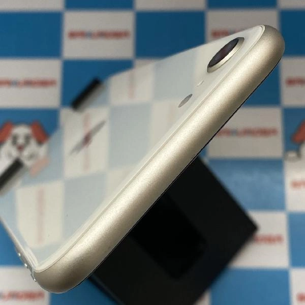 iPhoneSE 第3世代 Apple版SIMフリー 128GB MMYG3J/A A2782