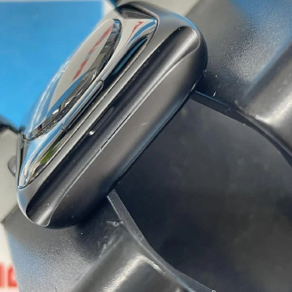 Apple Watch SE GPSモデル 32GB MYYF2J/A A2351