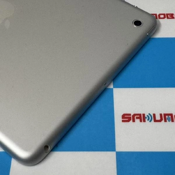 iPad 第1世代 Wi-Fiモデル 16GB MD531J/A A1432