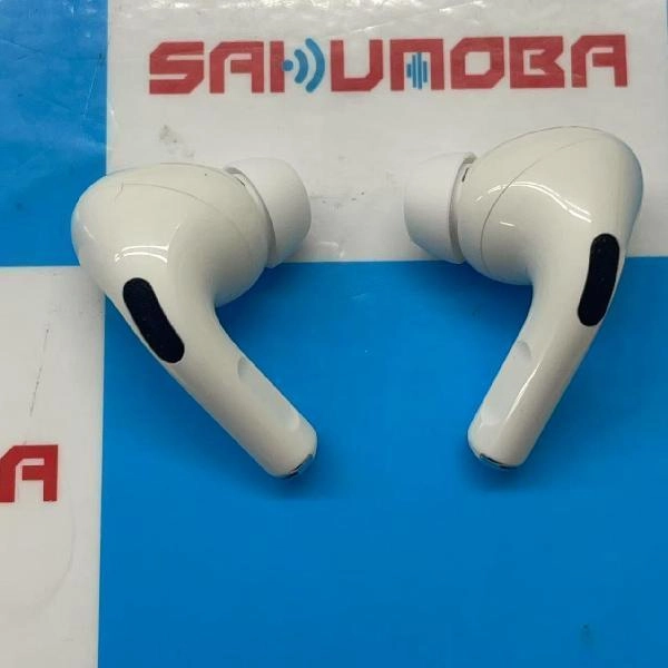 AirPods Pro MagSafe対応  MLWK3J/A A2190 ホワイト