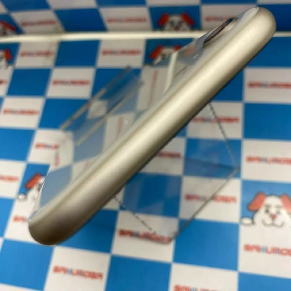 iPhoneSE 第3世代 Apple版SIMフリー 64GB MMYD3J/A A2782