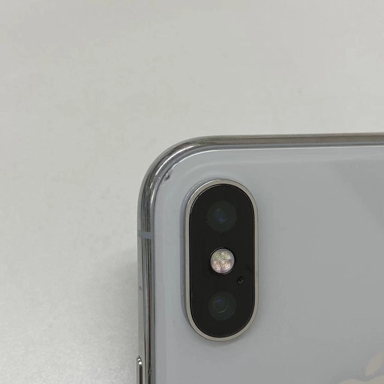 iPhoneX 64GB シルバー MQAY2J/A au版SIMフリー ジャンク品
