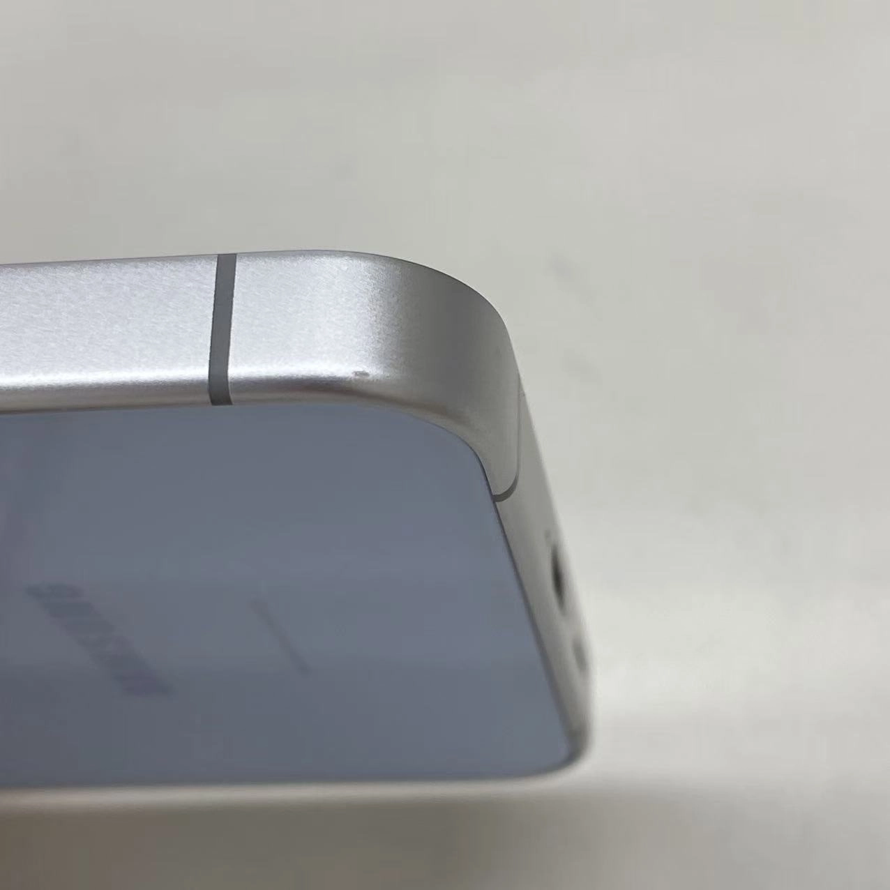 Galaxy S24 FE 8GB/128GB ブルー SCG30 AU版SIMフリー 美品 au