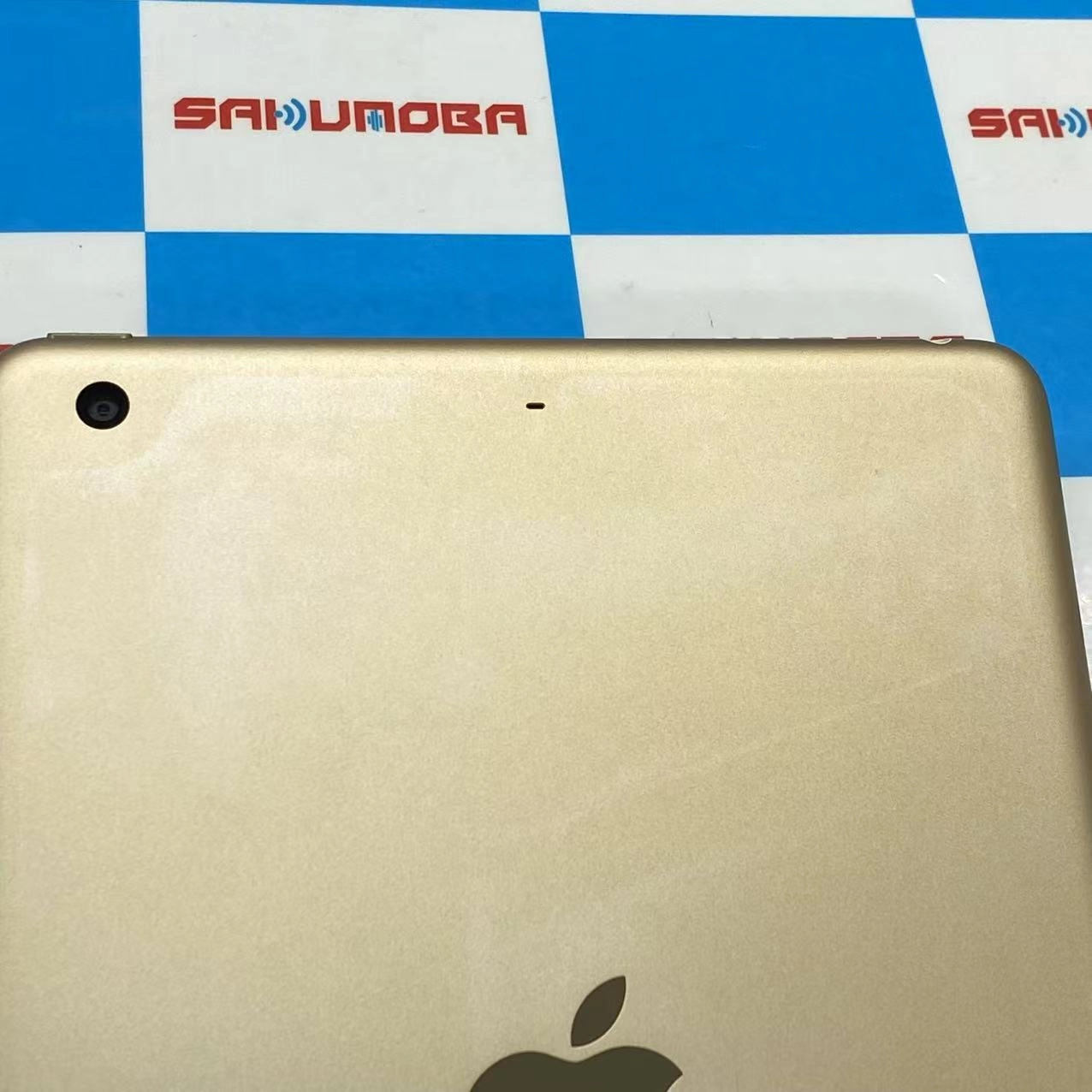 iPad mini 第3世代 Wi-Fiモデル 64GB ゴールド NGY92J/A