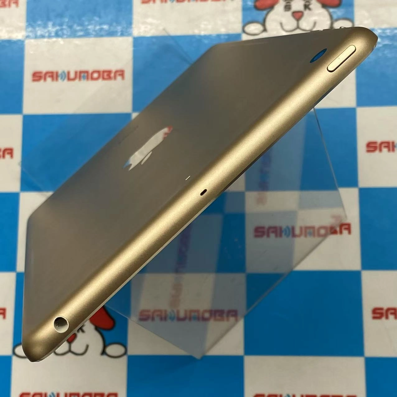 iPad mini 第3世代 Wi-Fiモデル 64GB ゴールド NGY92J/A