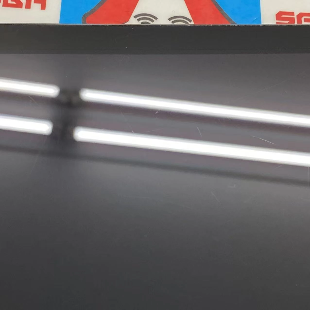 iPad 第7世代 Wi-Fi+Cellularモデル 32GB スペースグレイ MW6A2J/A docomo版SIMフリー