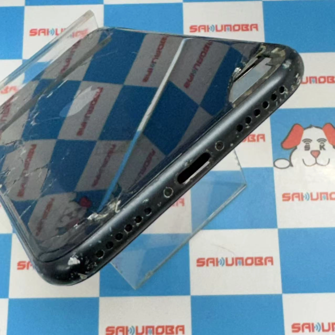 iPhoneSE 第3世代 64GB ミッドナイト MMYC3J/A docomo版SIMフリー ジャンク品