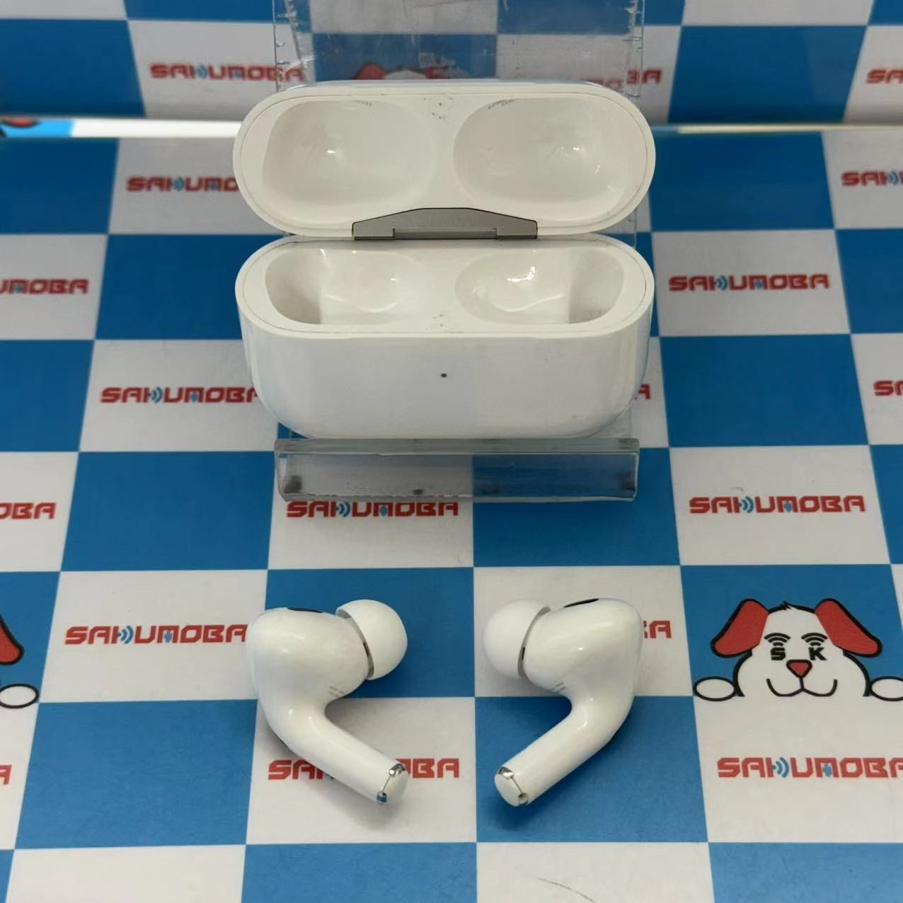 AirPods Pro 第2世代 MagSafe充電ケース(USB-C)付き ホワイト MTJV3J/A ジャンク品