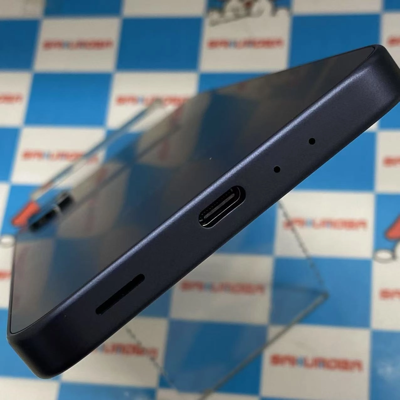 Galaxy A25 5G 4GB/64GB ブラック SCG33 AU版SIMフリー 新品同様 au