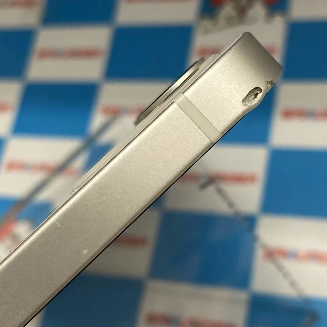 iPhone12 128GB ホワイト MGHV3J/A AU版SIMフリー 訳あり品 au