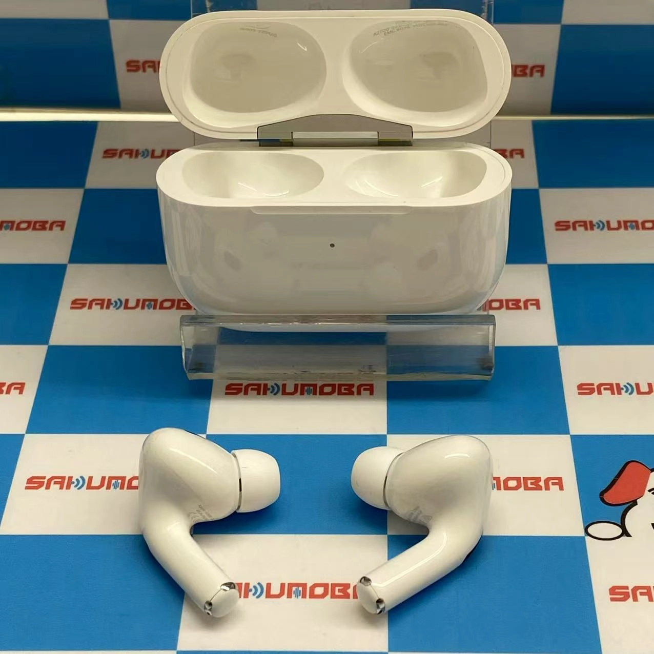 Airpods Pro 第2世代 ー ホワイト MQD83J/A