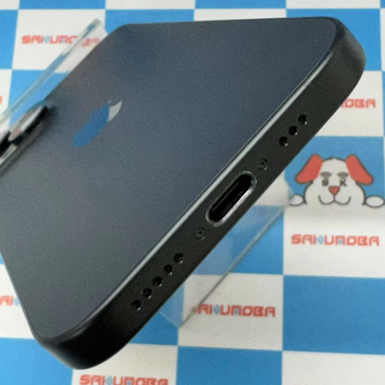 iPhone15 128GB ブラック MTMH3J/A au 新品同様