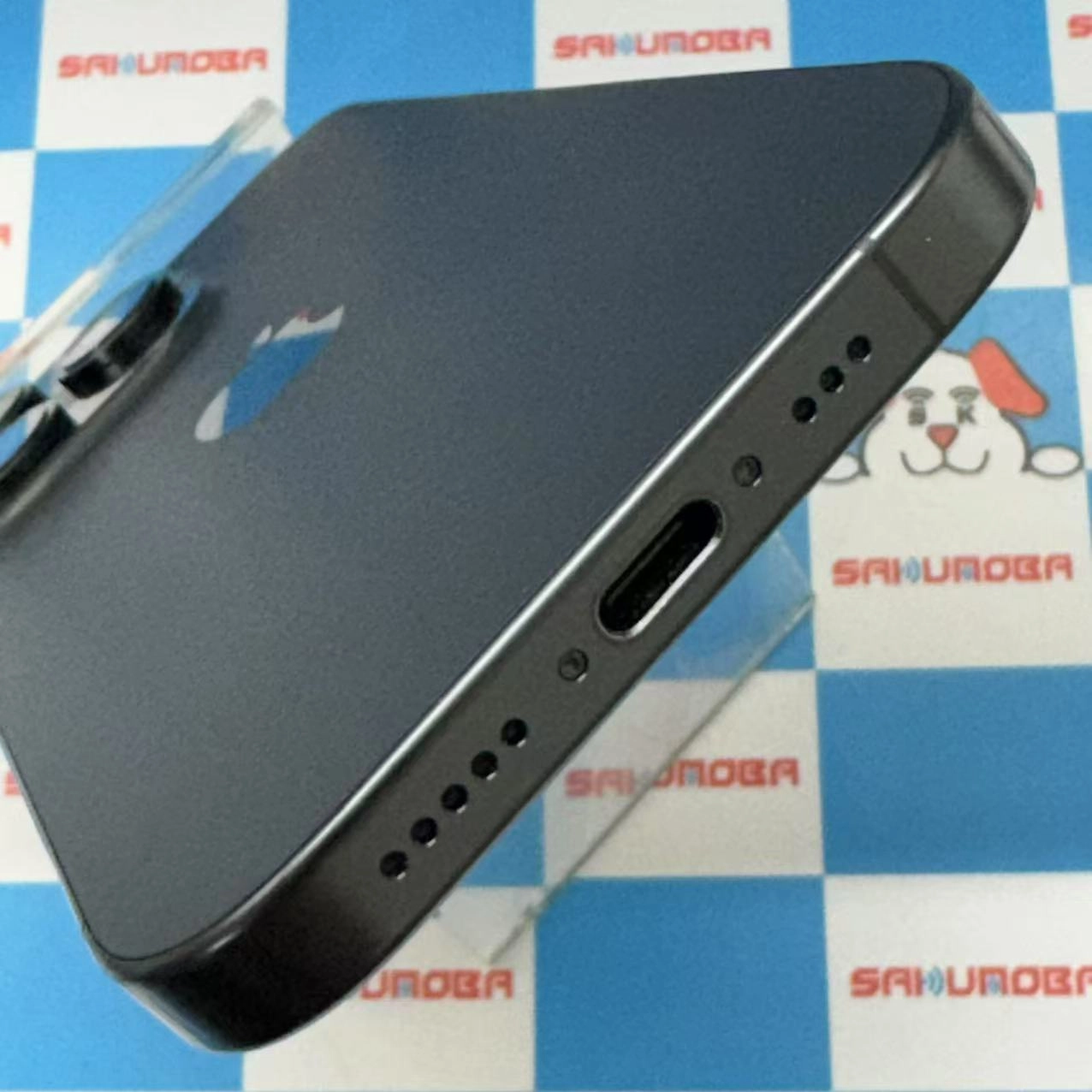 iPhone16 Pro 1TB ブラックチタニウム MYN83J/A SIMロック解除済 AU版SIMフリー 新品同様 au