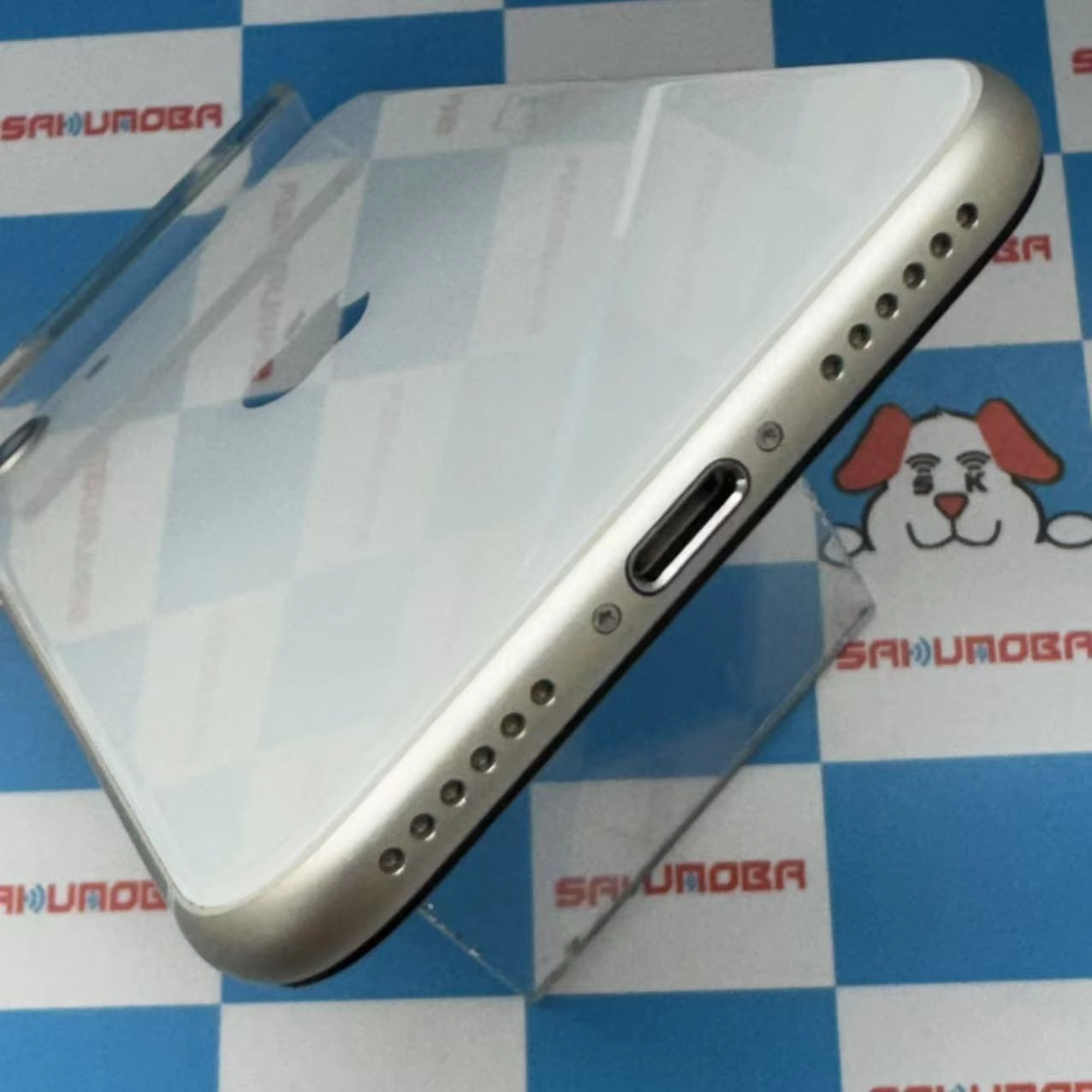 iPhoneSE 第3世代 64GB スターライト MMYD3J/A SIMロック解除済 au 極美品