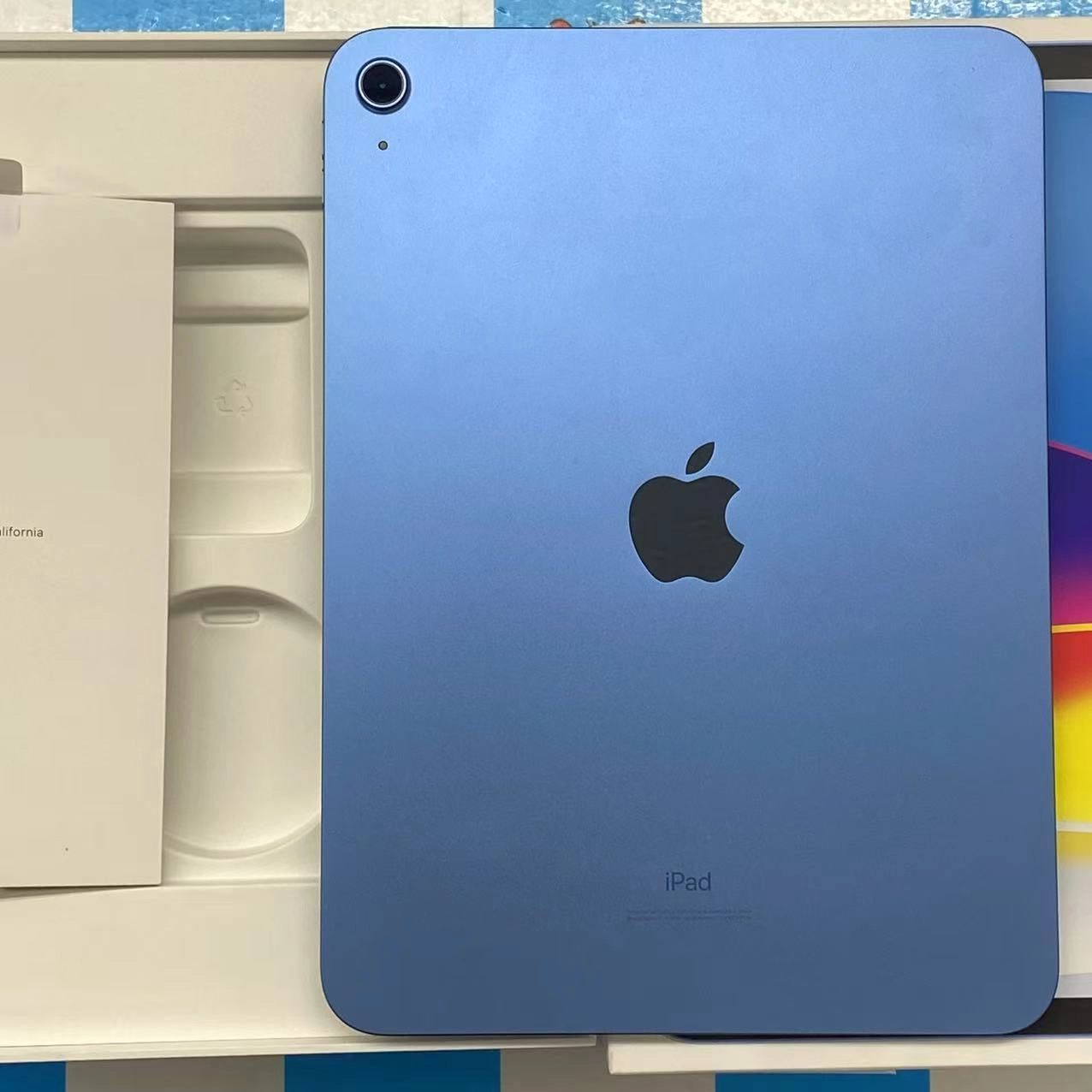 iPad 第10世代 Wi-Fiモデル 64GB ブルー MPQ13J/A 美品