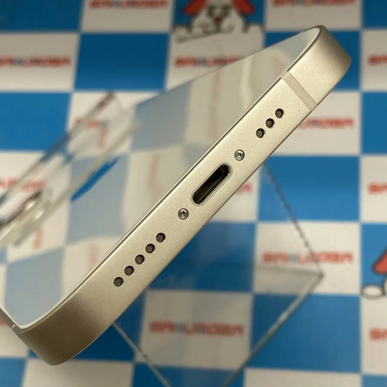 iPhone13 128GB スターライト MLND3J/A SIMフリー 新品同様