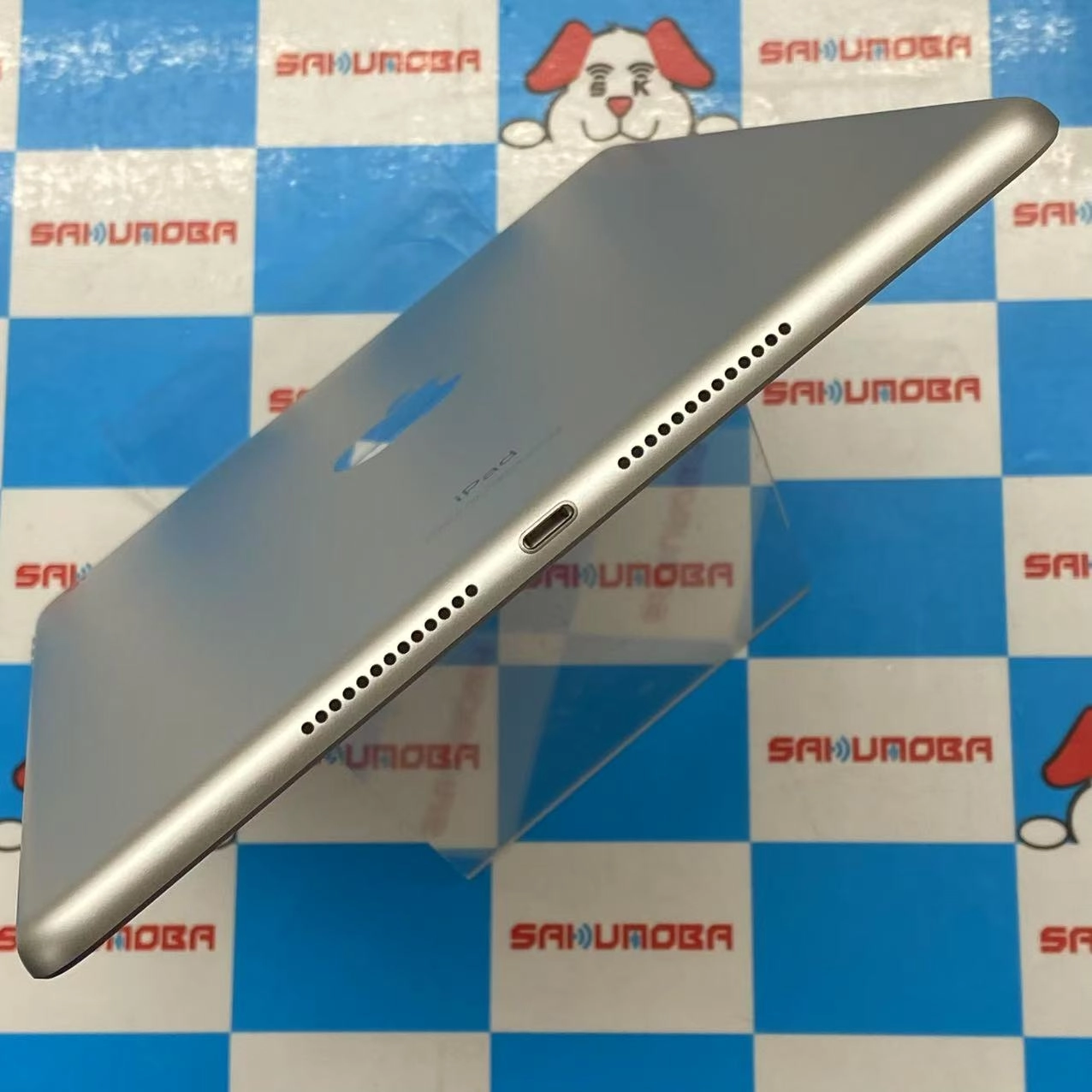 iPad 第7世代 Wi-Fiモデル 32GB シルバー MW752J/A 極美品