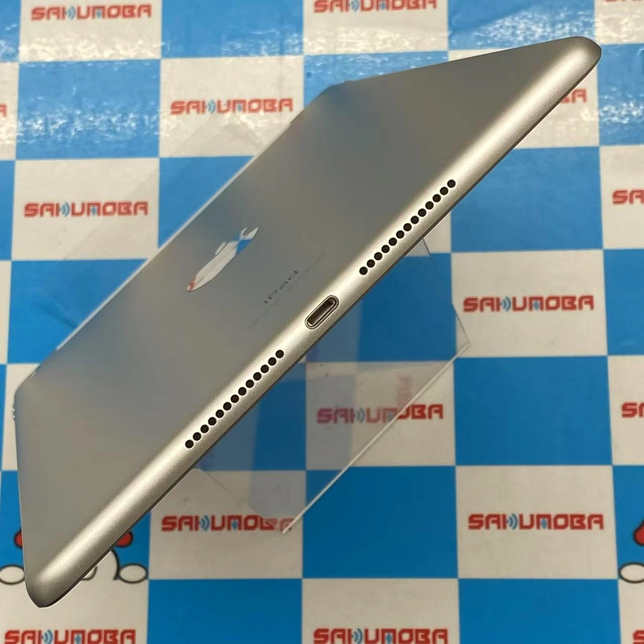 iPad 第7世代 Wi-Fi+Cellularモデル 32GB シルバー MW6C2J/A SoftBank版SIMフリー 新品同様