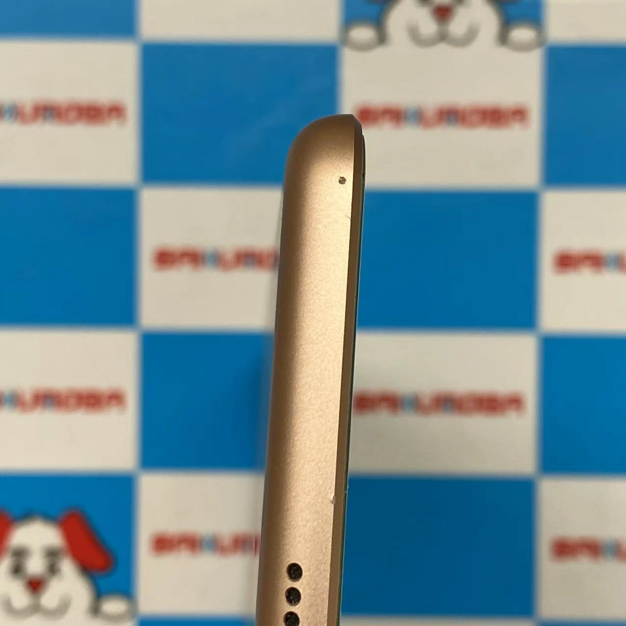 iPad 第7世代 Wi-Fi+Cellularモデル 32GB ゴールド MW6D2J/A SIMロック解除済 SoftBank 美品