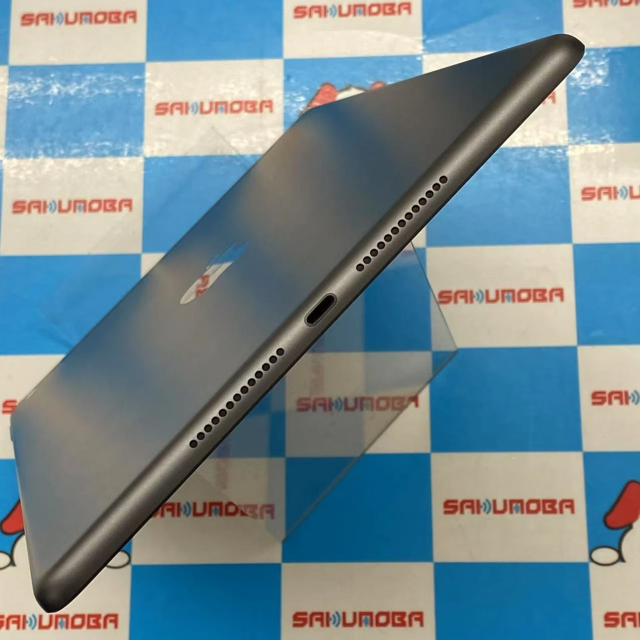 iPad 第7世代 Wi-Fi+Cellularモデル 32GB スペースグレイ MW6A2J/A SoftBank版SIMフリー 極美品