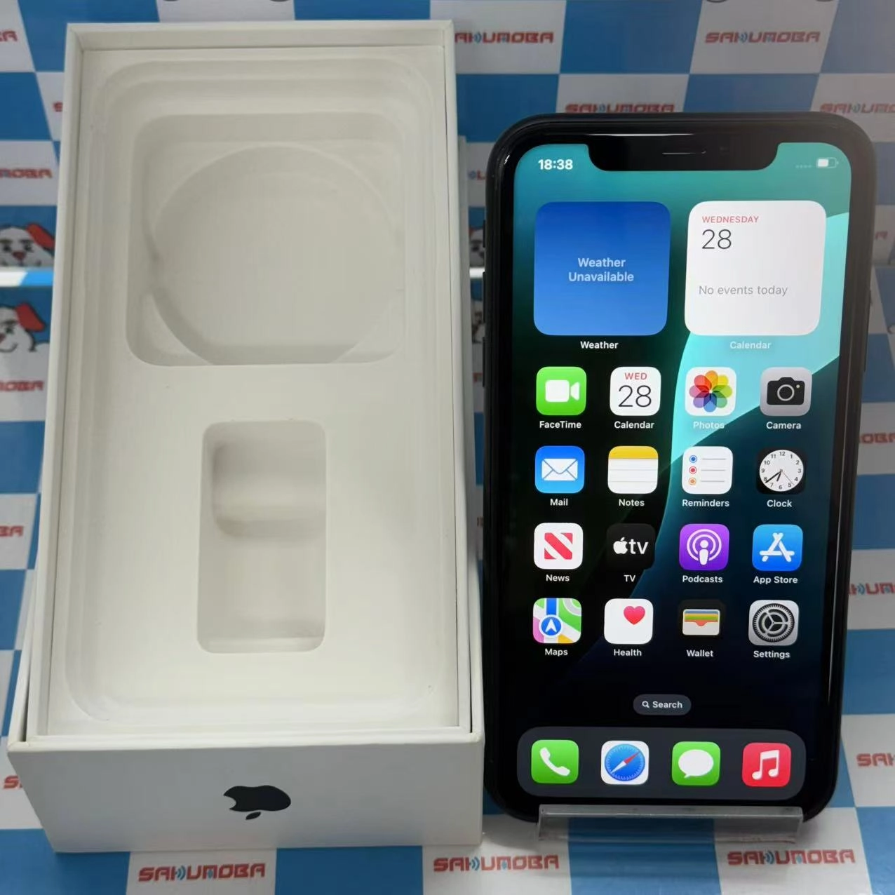 iPhoneXR 128GB ブラック MT0G2J/A SIMロック解除済 au