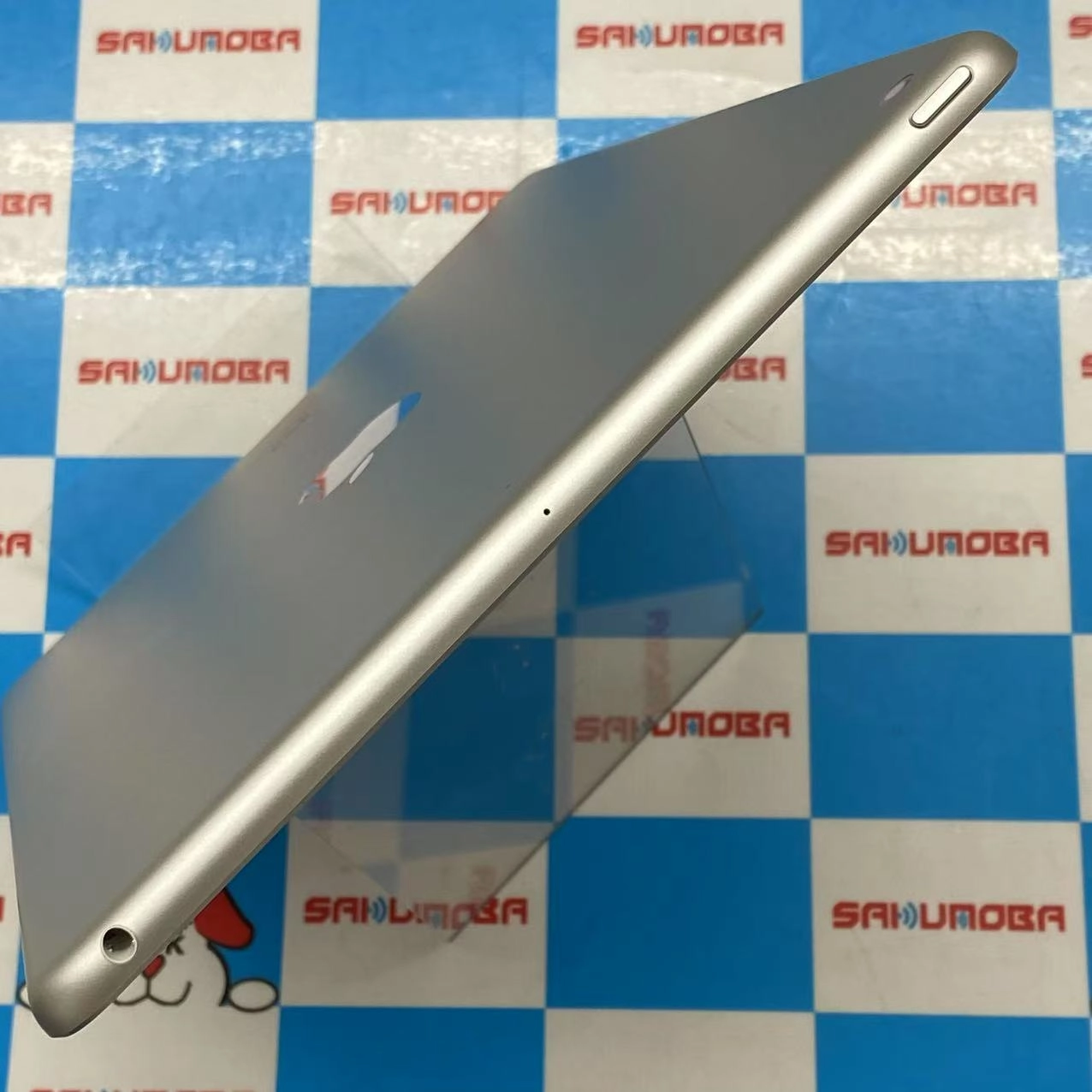 iPad 第9世代 Wi-Fiモデル 64GB シルバー NK2L3J/A 交換未使用品。