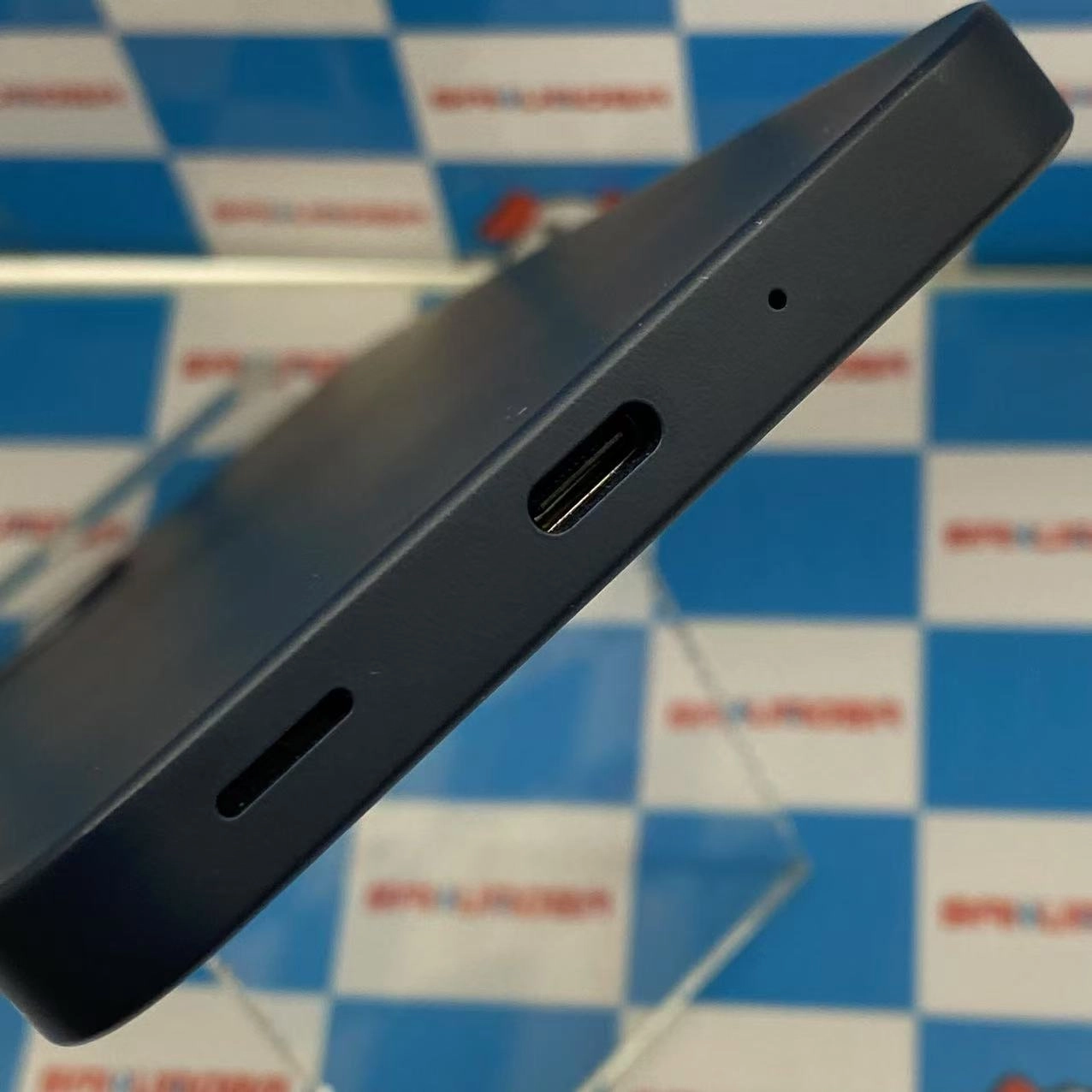 AQUOS wish4 4GB/64GB ブラック A403SH SoftBank版SIMフリー 新品同様品