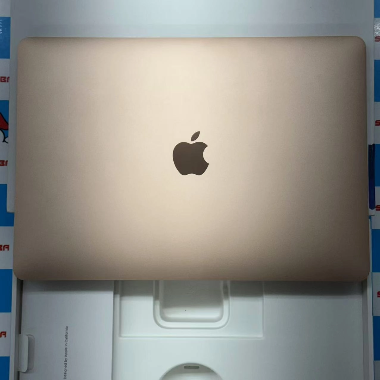 MacBook Air 13インチ Apple M1 2020年 7GPU 8CPU 8GB/256GB ゴールド MGND3J/A