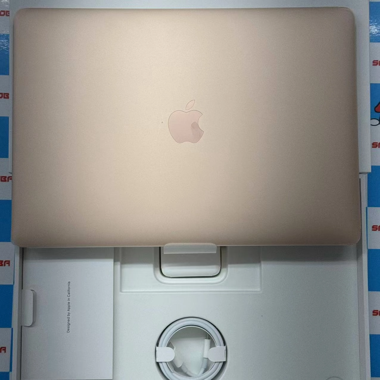 MacBook Air 13インチ Late2020 Apple M1 7GPU 8CPU 8GB/256GB ゴールド MGND3J/A 開封未使用