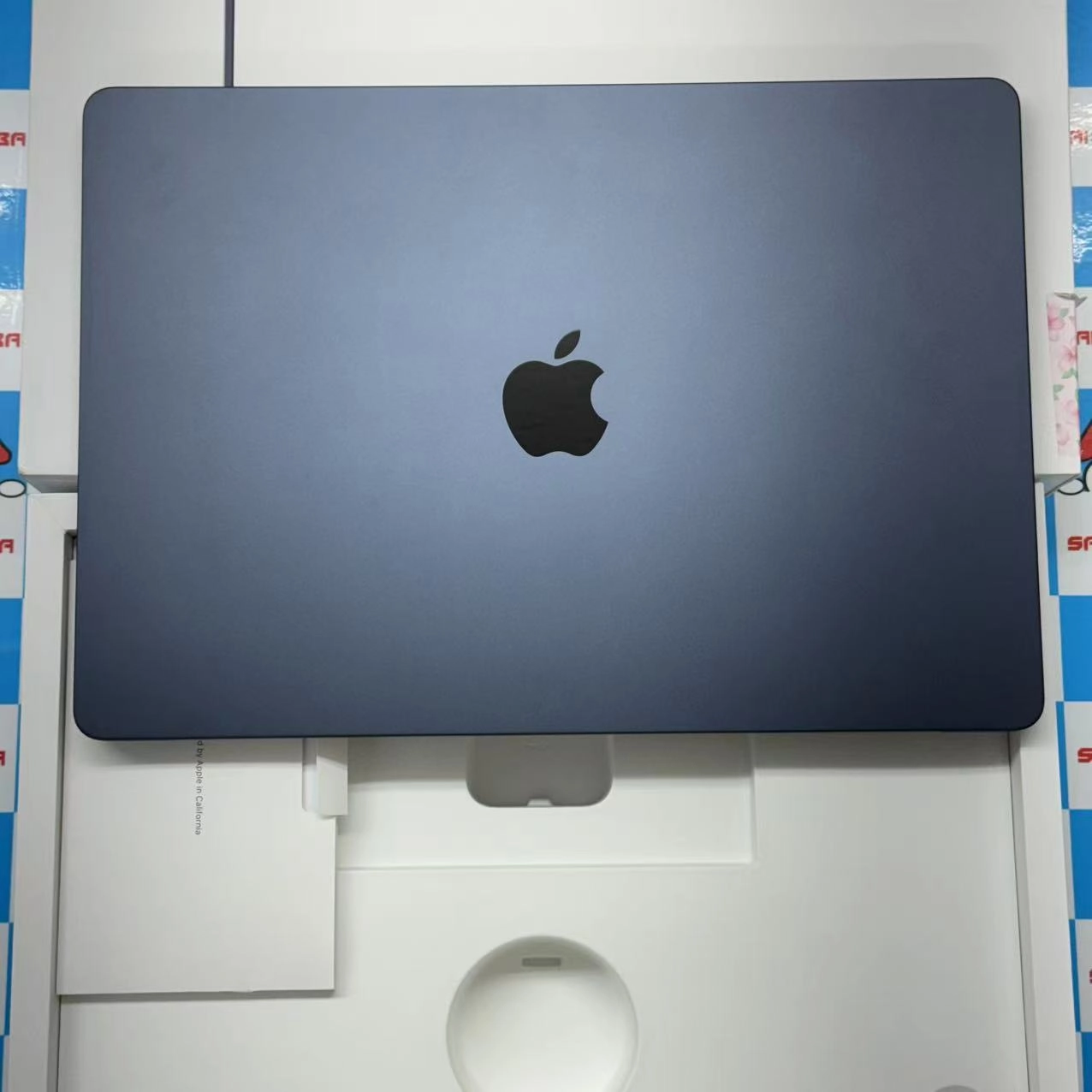 Macbook air 15インチ Mid2023 Apple M2 8CPU 10GPU 16GB/512GB ミッドナイト A2941 極美品