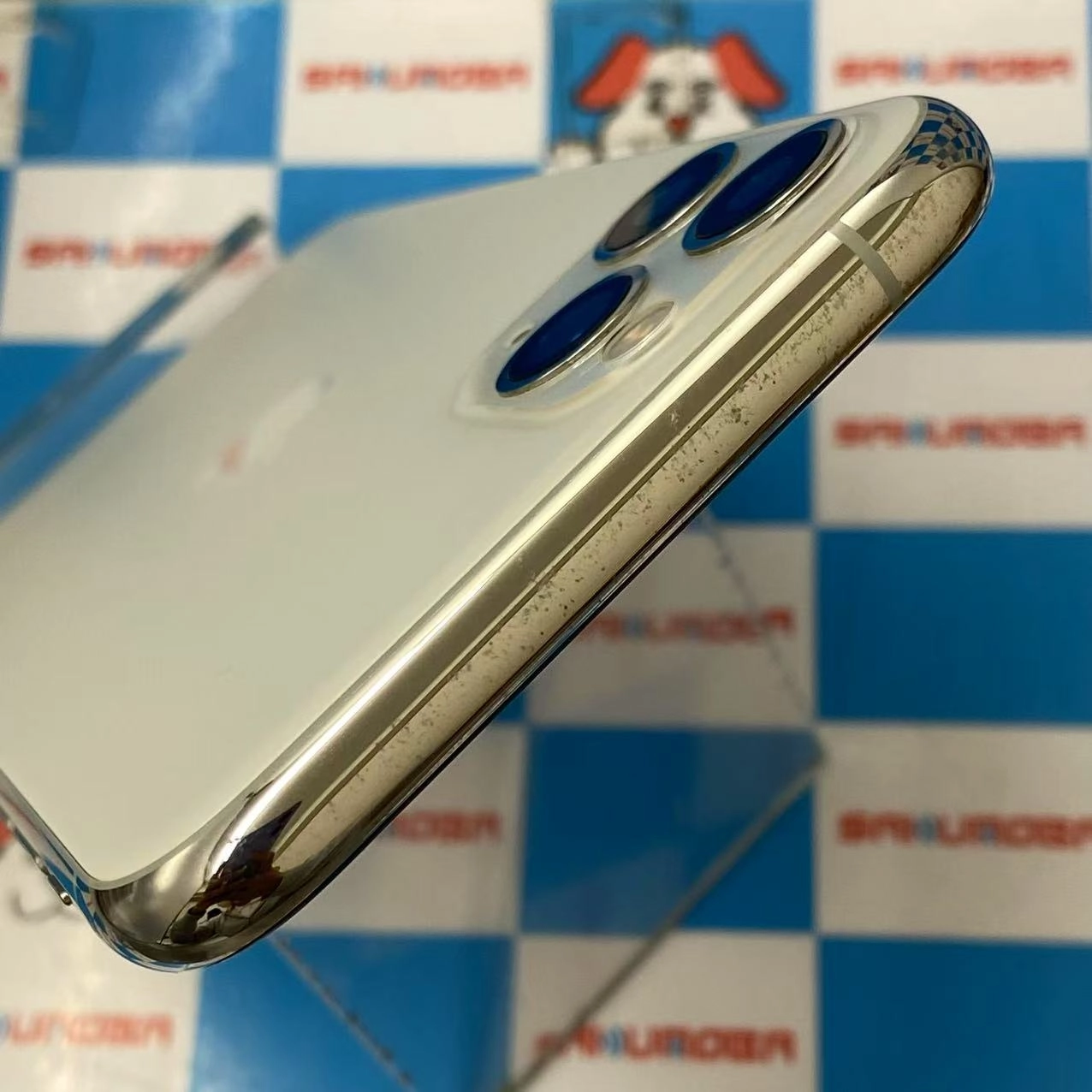 iPhone11 Pro 64GB シルバー MWC32J/A SIMロック解除済 docomo 美品