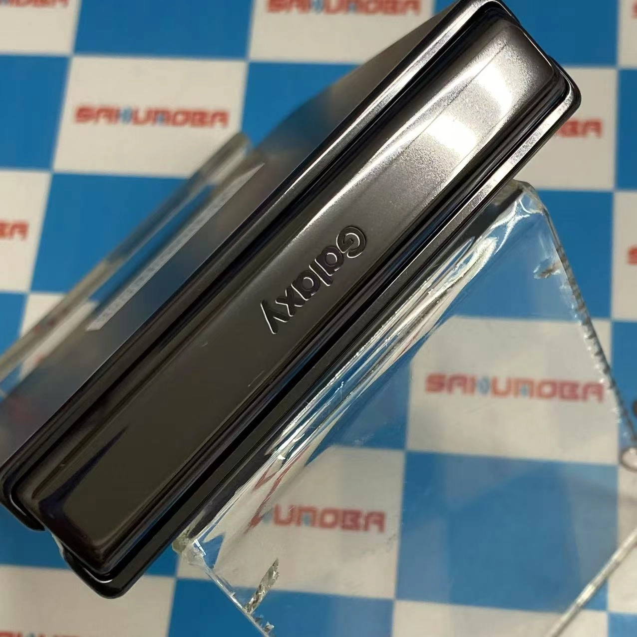 Galaxy Z Flip4 128GB グラファイト SCG17 AU版SIMフリー