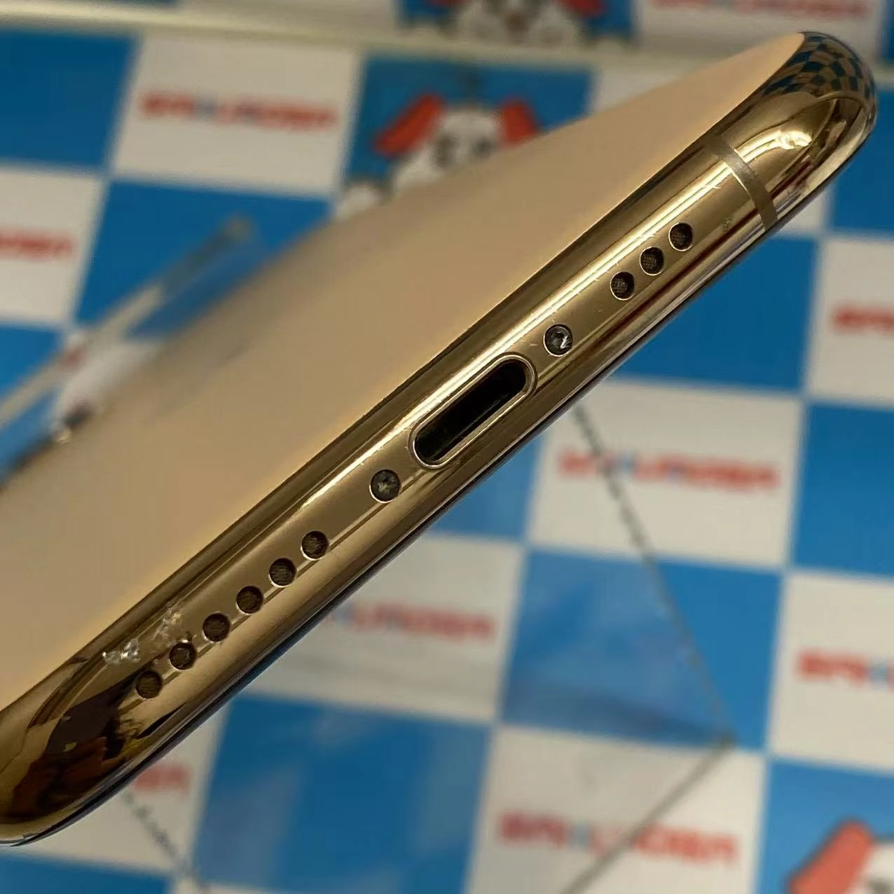 iPhone11 Pro 256GB ゴールド MWC92J/A SIMロック解除済 docomo