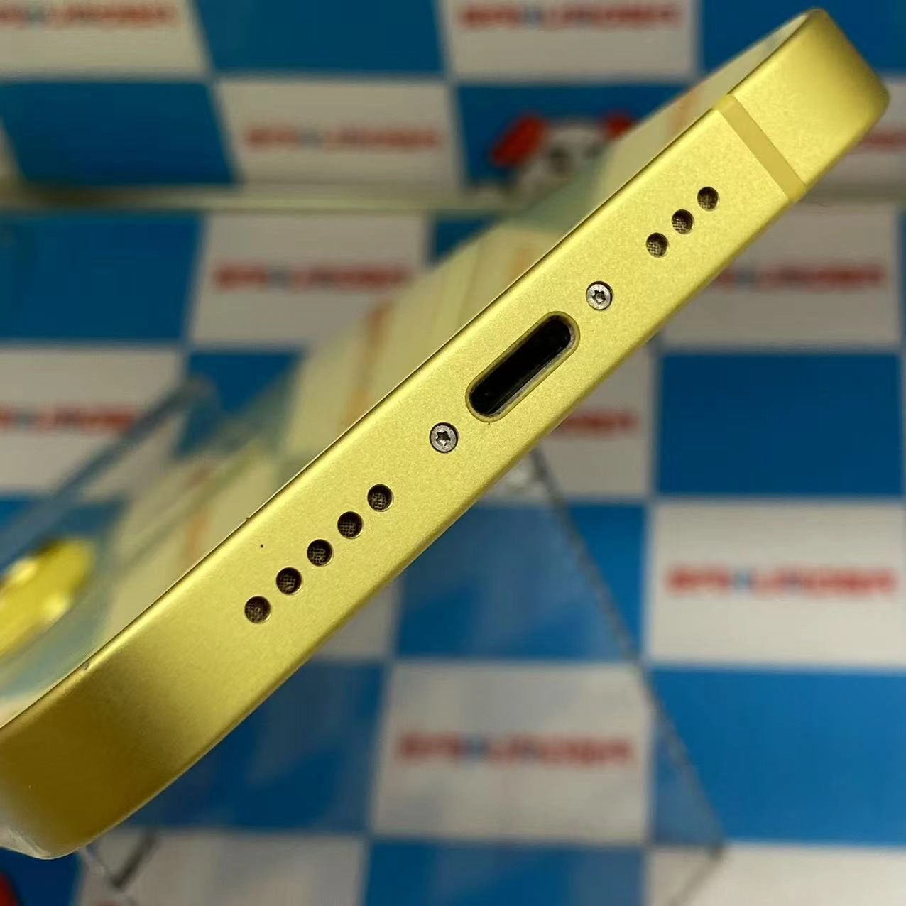 iPhone14 128GB イエロー MR3Q3J/A docomo版SIMフリー