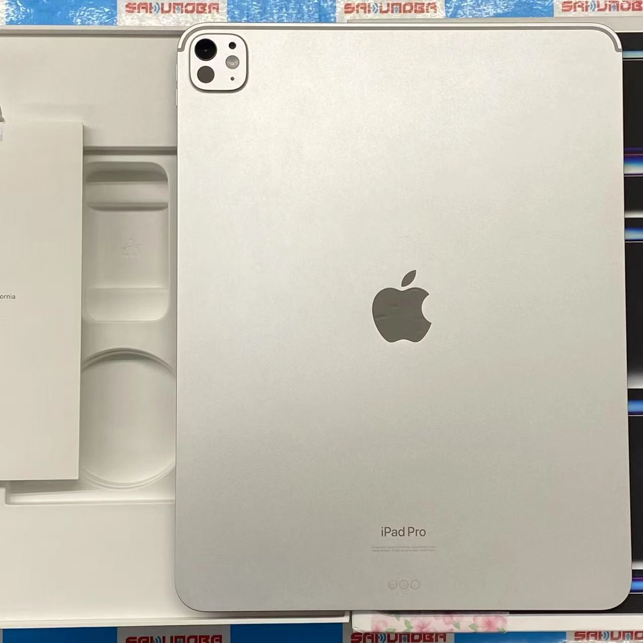 iPad Pro 13インチ 第1世代 Wi-Fiモデル 256GB シルバー MVX33J/A 極美品