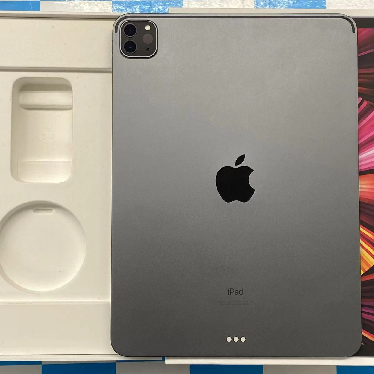 iPad Pro 11インチ 第3世代 Wi-Fiモデル 128GB スペースグレイ MHQR3J/A