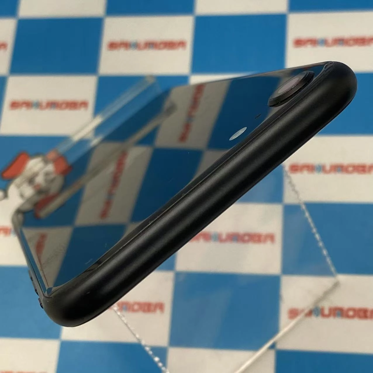 iPhoneSE 第2世代 64GB ブラック MHGP3J/A SIMロック解除済 SoftBank 開封未使用品。