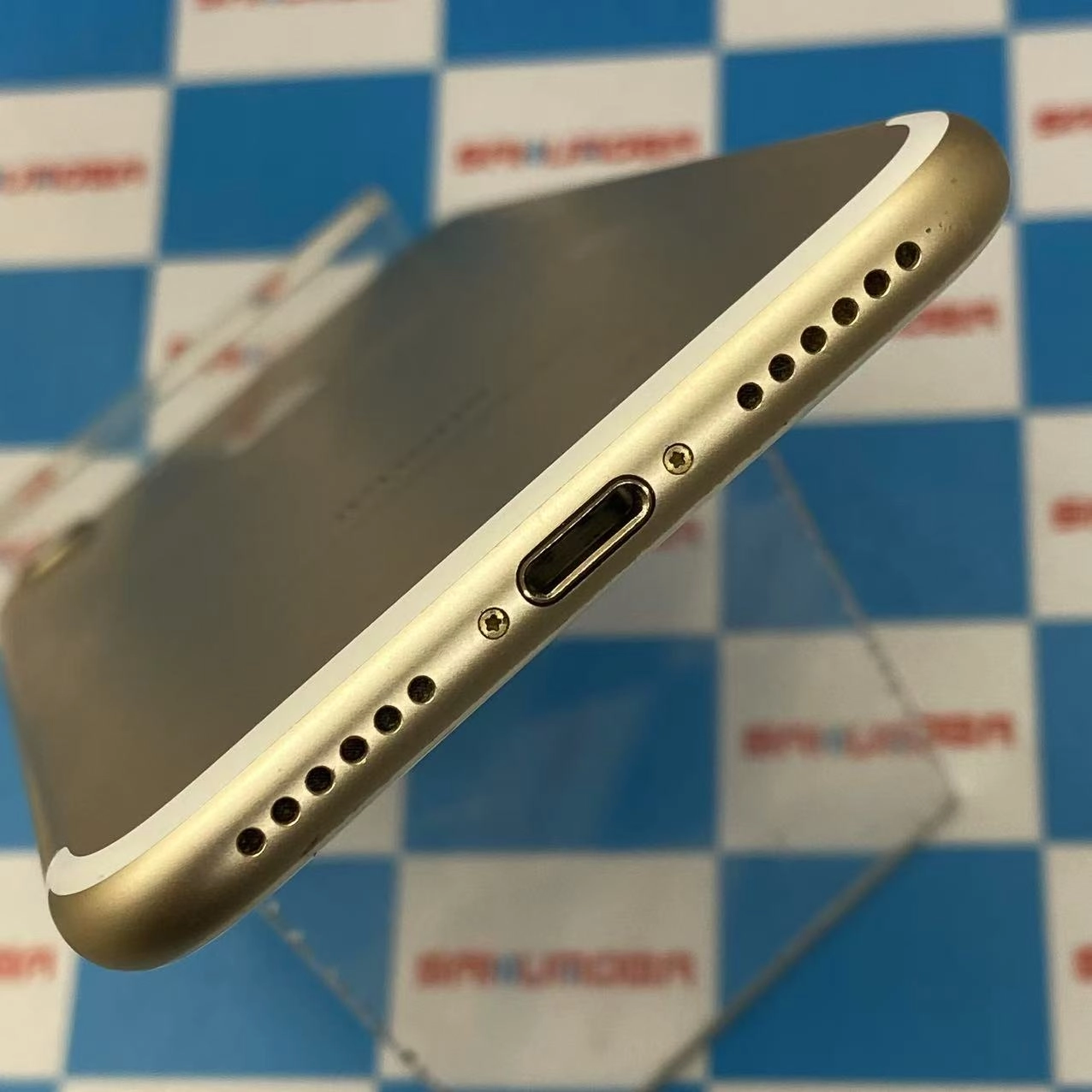 iPhone7 32GB ゴールド MNCG2J/A AU版SIMフリー au