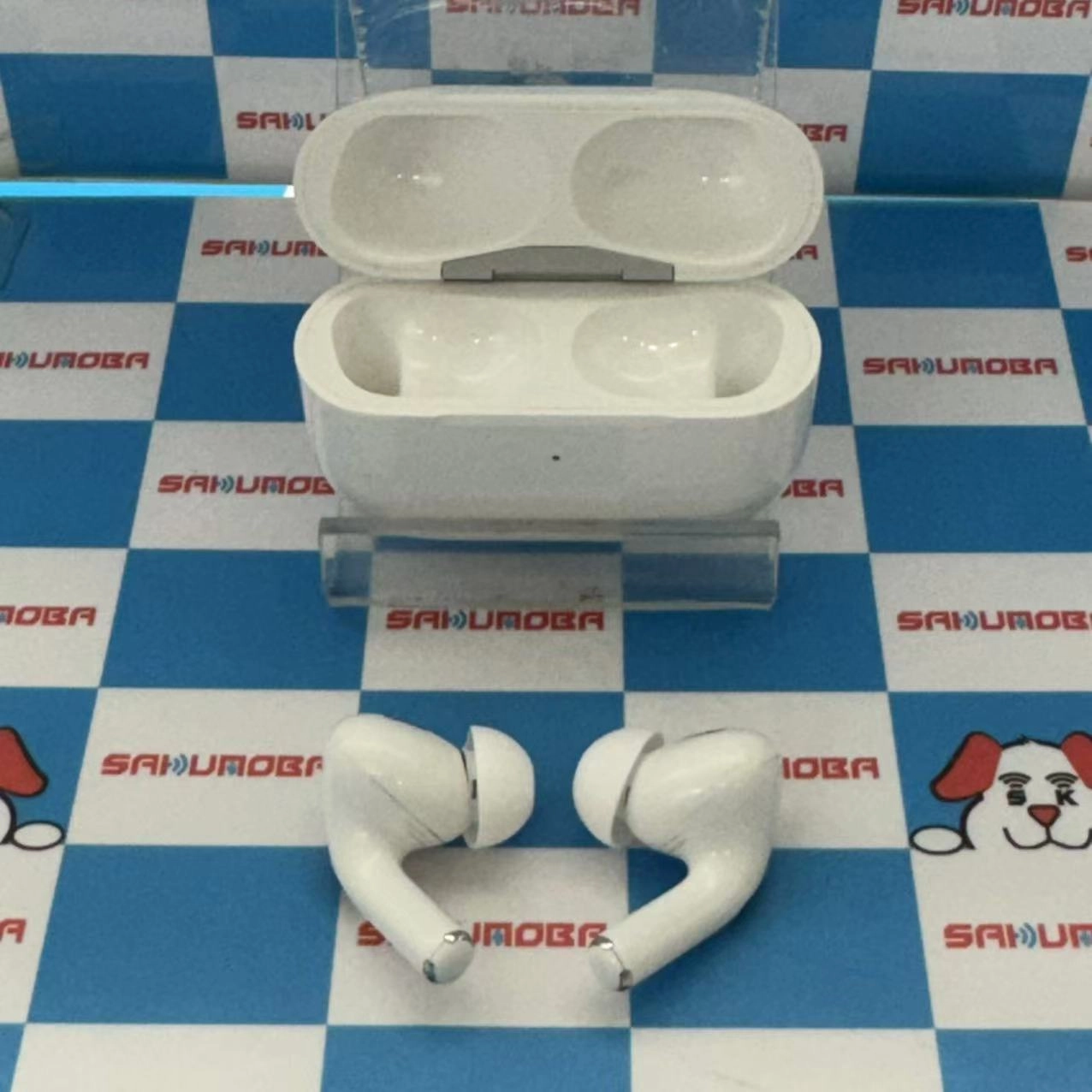 AirPods Pro 第2世代 MagSafe充電ケース(USB-C)付き ホワイト A2968