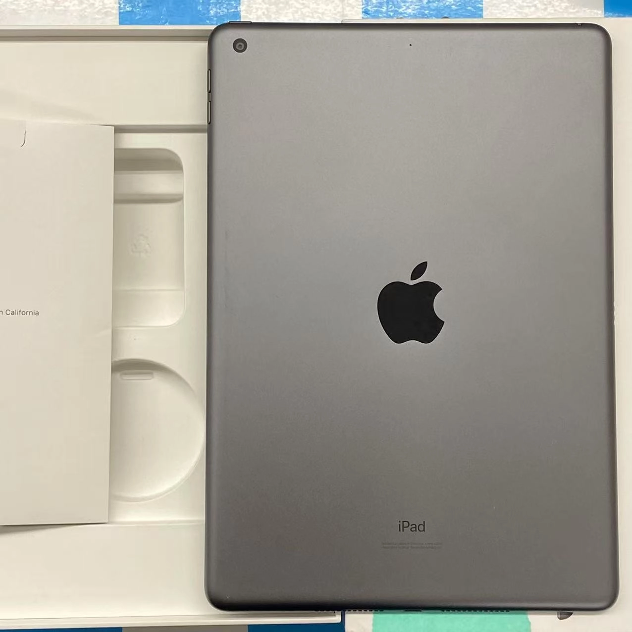 iPad 第8世代 Wi-Fiモデル 32GB スペースグレイ MYL92J/A 美品