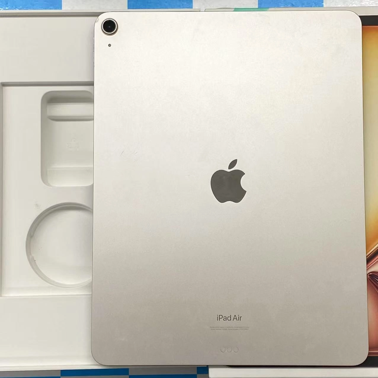 iPad Air 13インチ 第6世代 Wi-Fiモデル 128GB スターライト MV293J/A