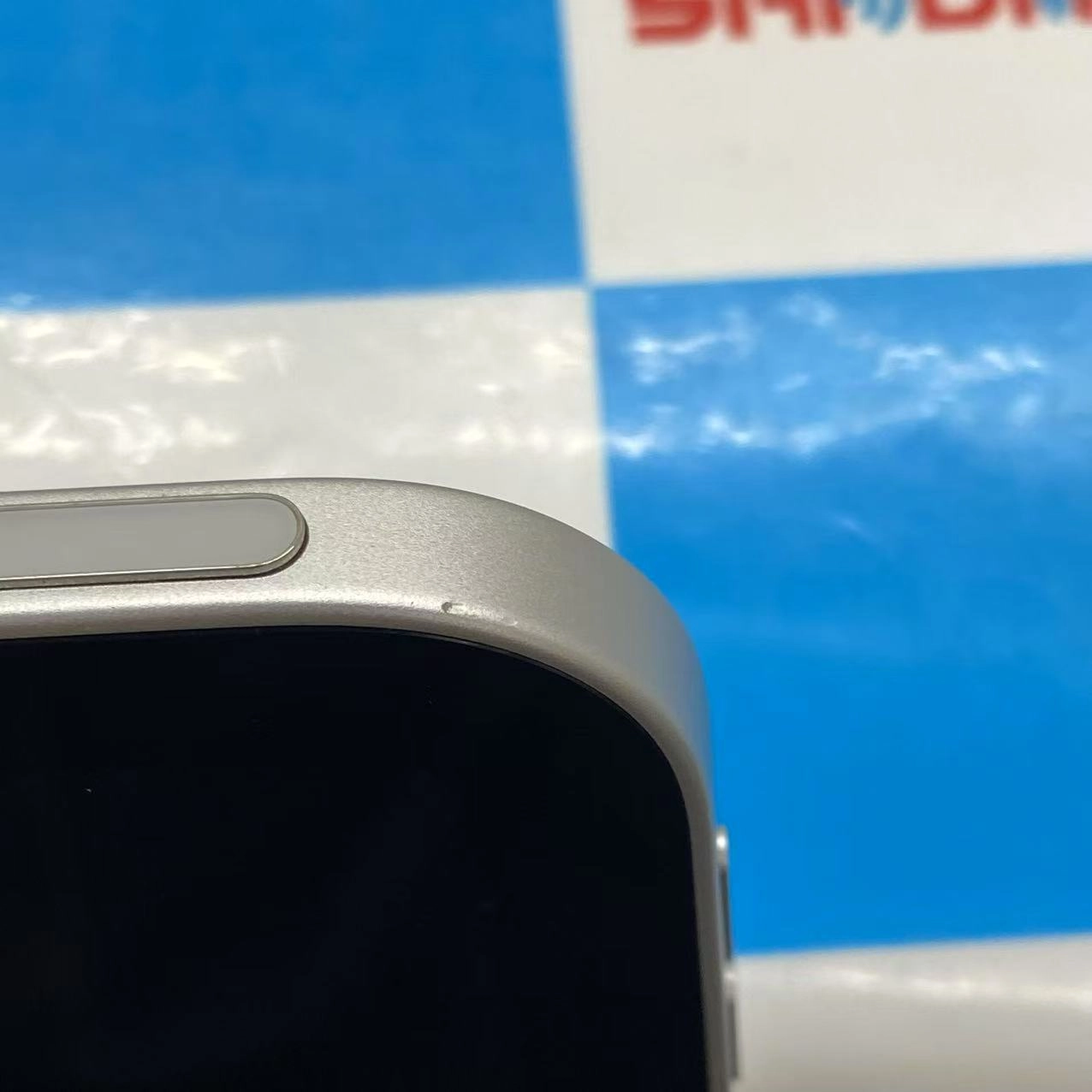 iPad 第10世代 Wi-Fiモデル 64GB シルバー MPQ03J/A 極美品