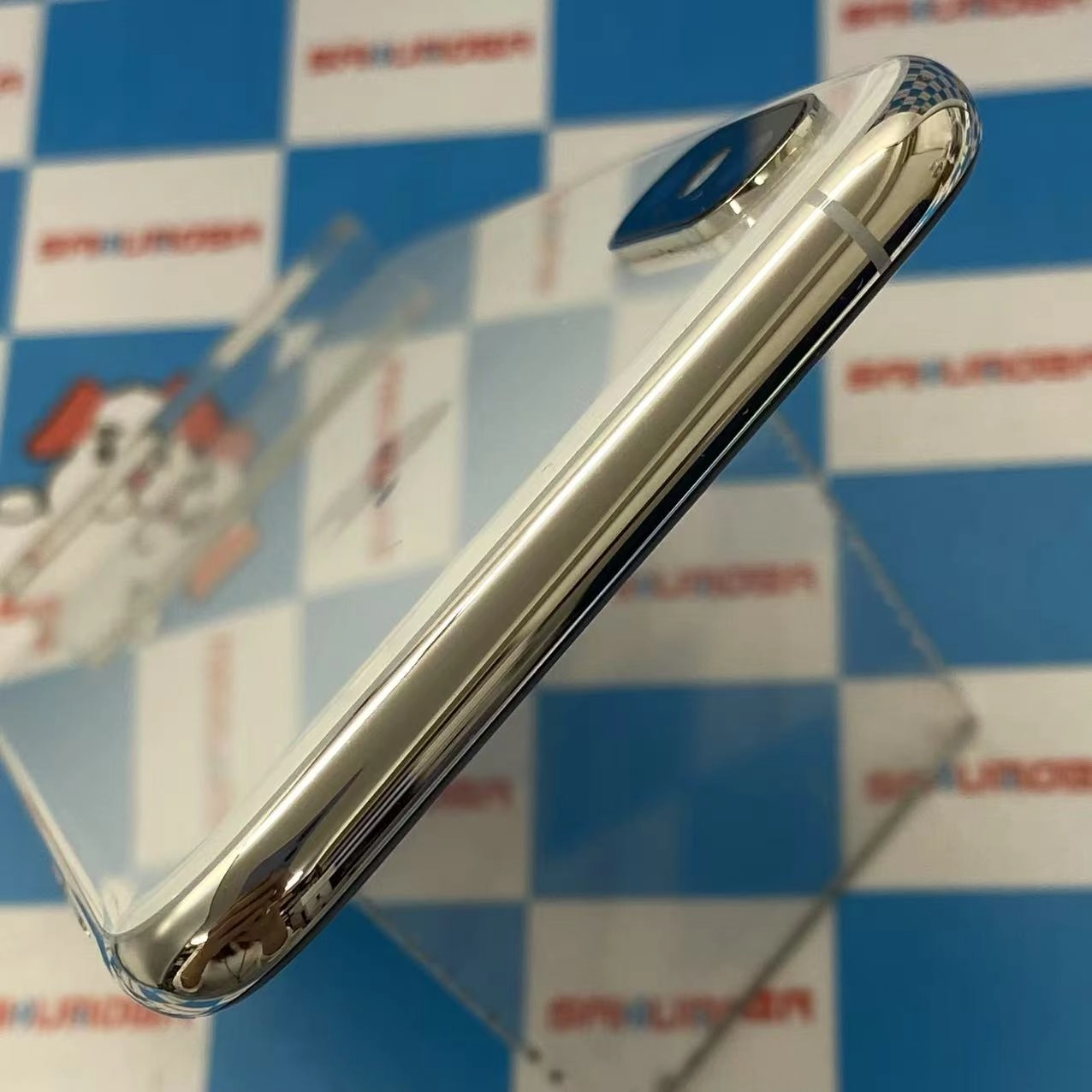 iPhoneXS 64GB シルバー MTAX2J/A docomo版SIMフリー 美品