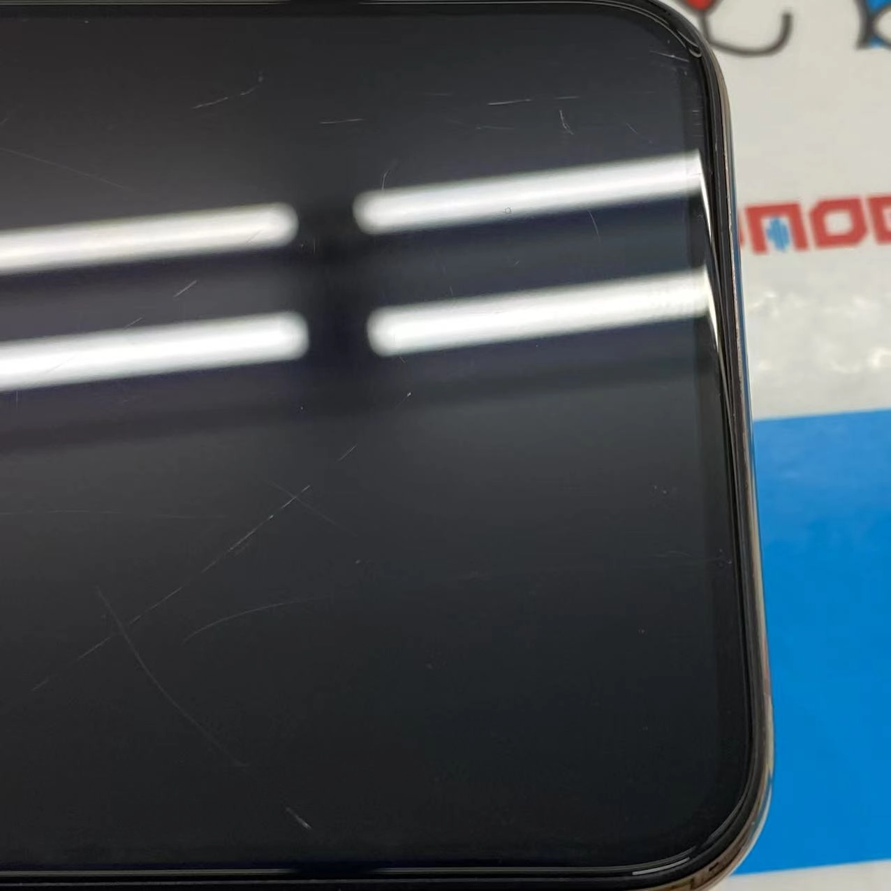 iPhoneXS 64GB ゴールド MTAY2J/A SIMロック解除済 docomo