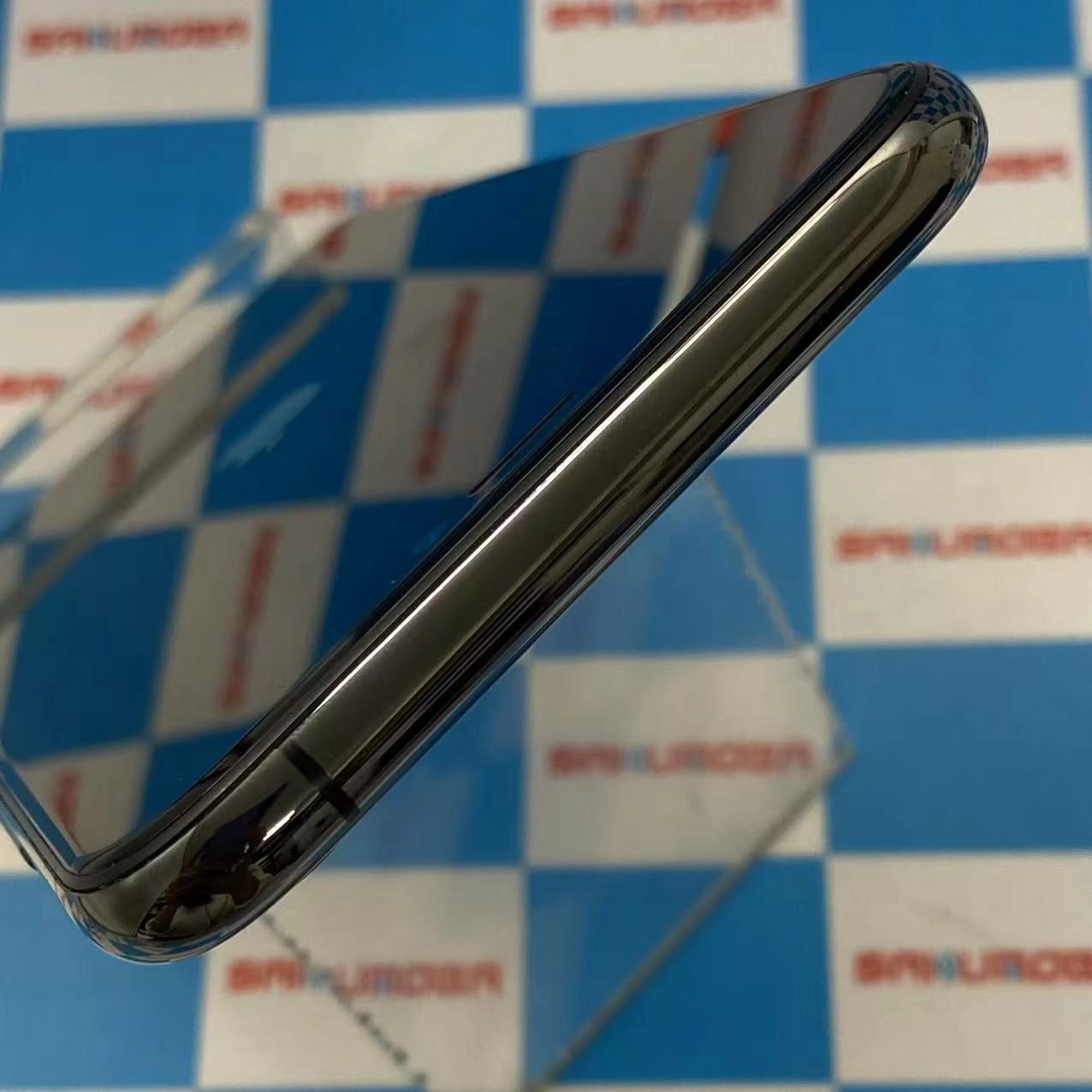 iPhoneXS 64GB スペースグレイ NTAW2J/A SIMロック解除済 docomo