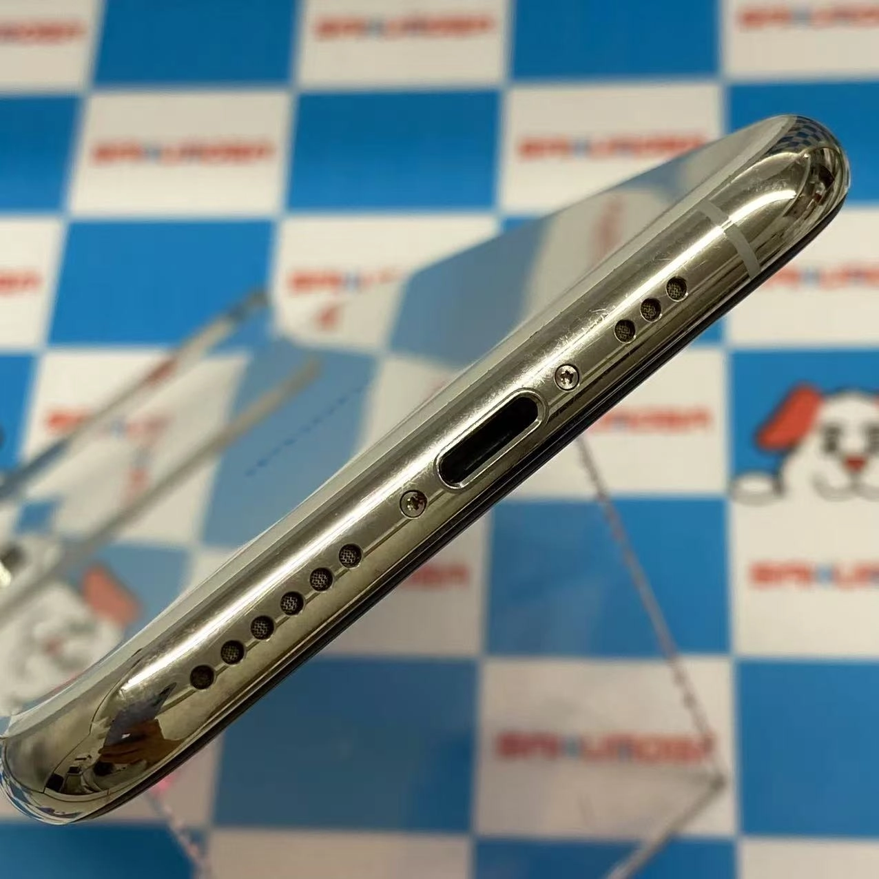 iPhoneXS 64GB シルバー NTAX2J/A SIMロック解除済 au