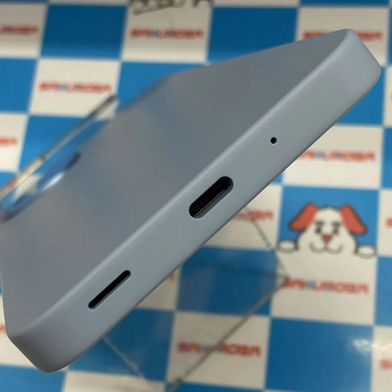 AQUOS wish4 4GB/64GB ブルー SH-52E docomo 極美品